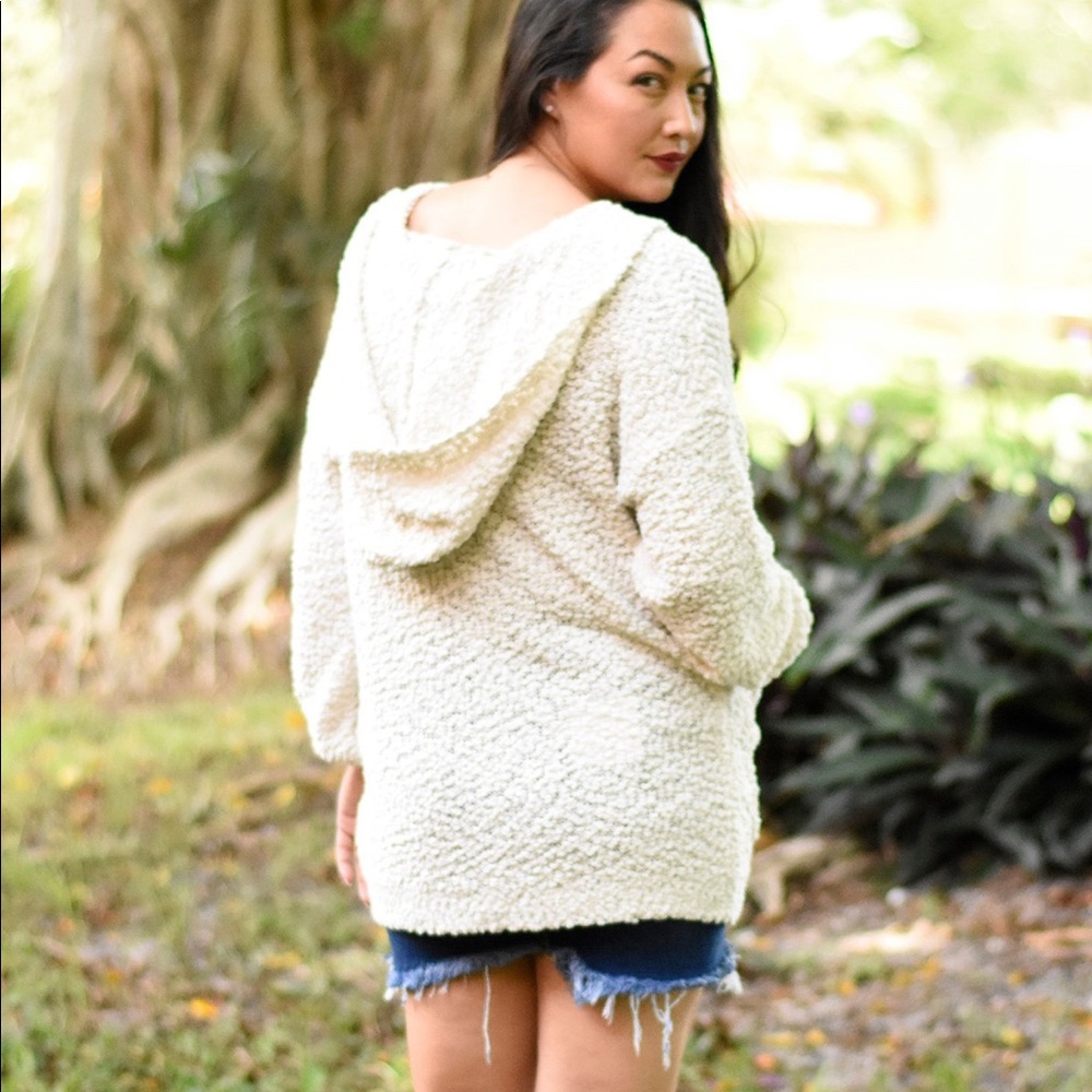 White Hooded Popcorn Cardigan - Picture 3 of 4